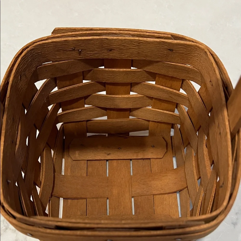 Longaberger 1995 Small Peg Woven Basket Stationary Handle Maple Wood